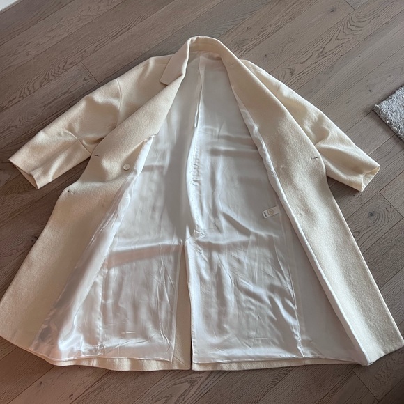 Zara Wool Coat - Picture 7 of 7